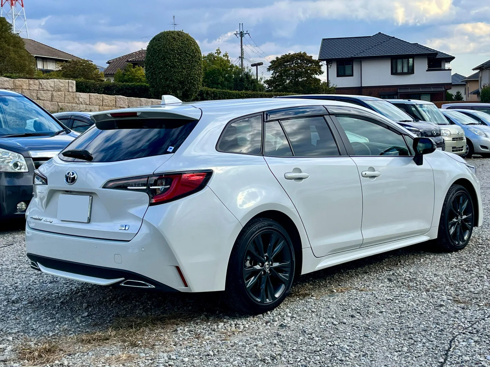 Toyota Corolla Touring Hybrid