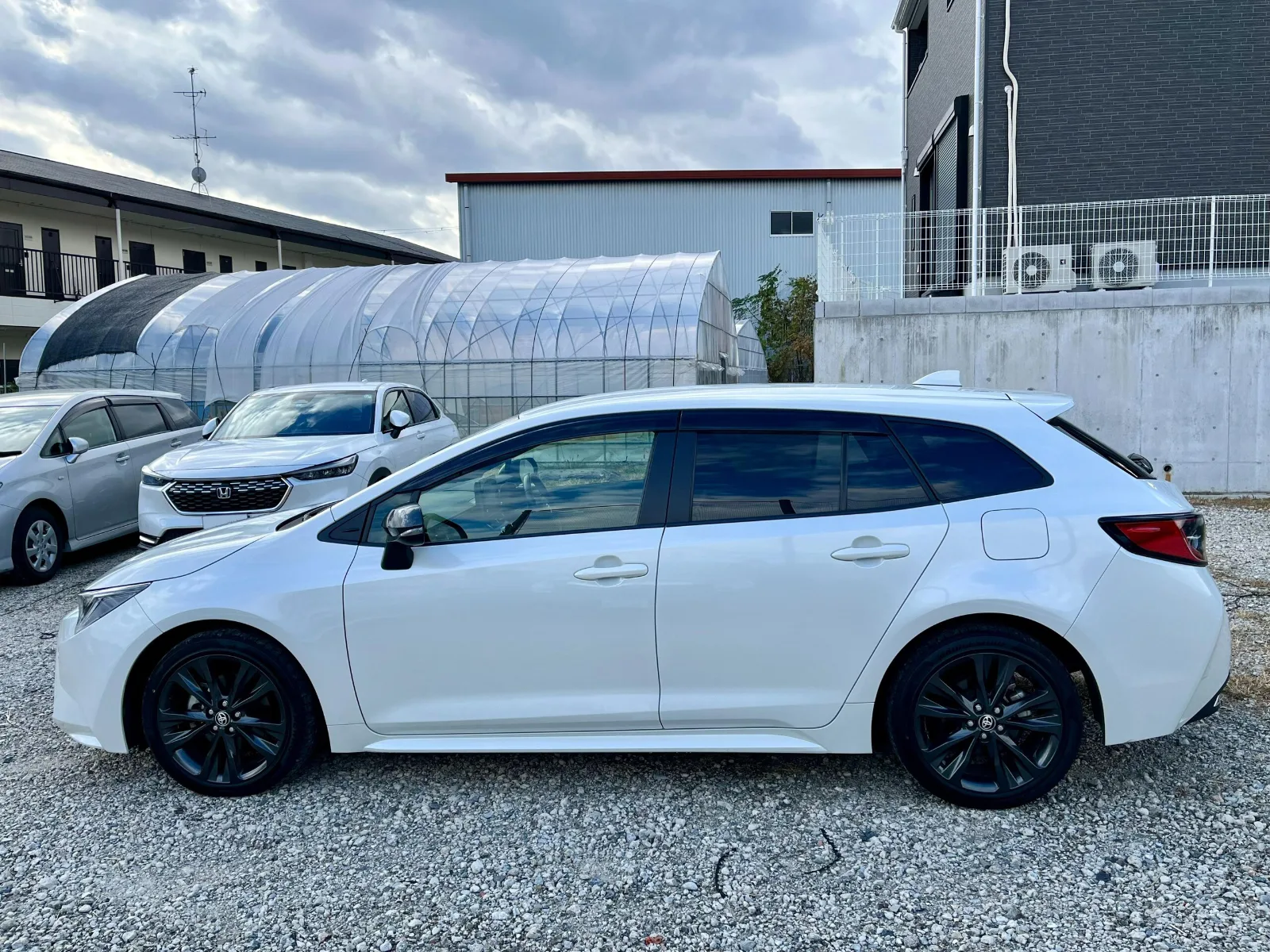 Toyota Corolla Touring Hybrid