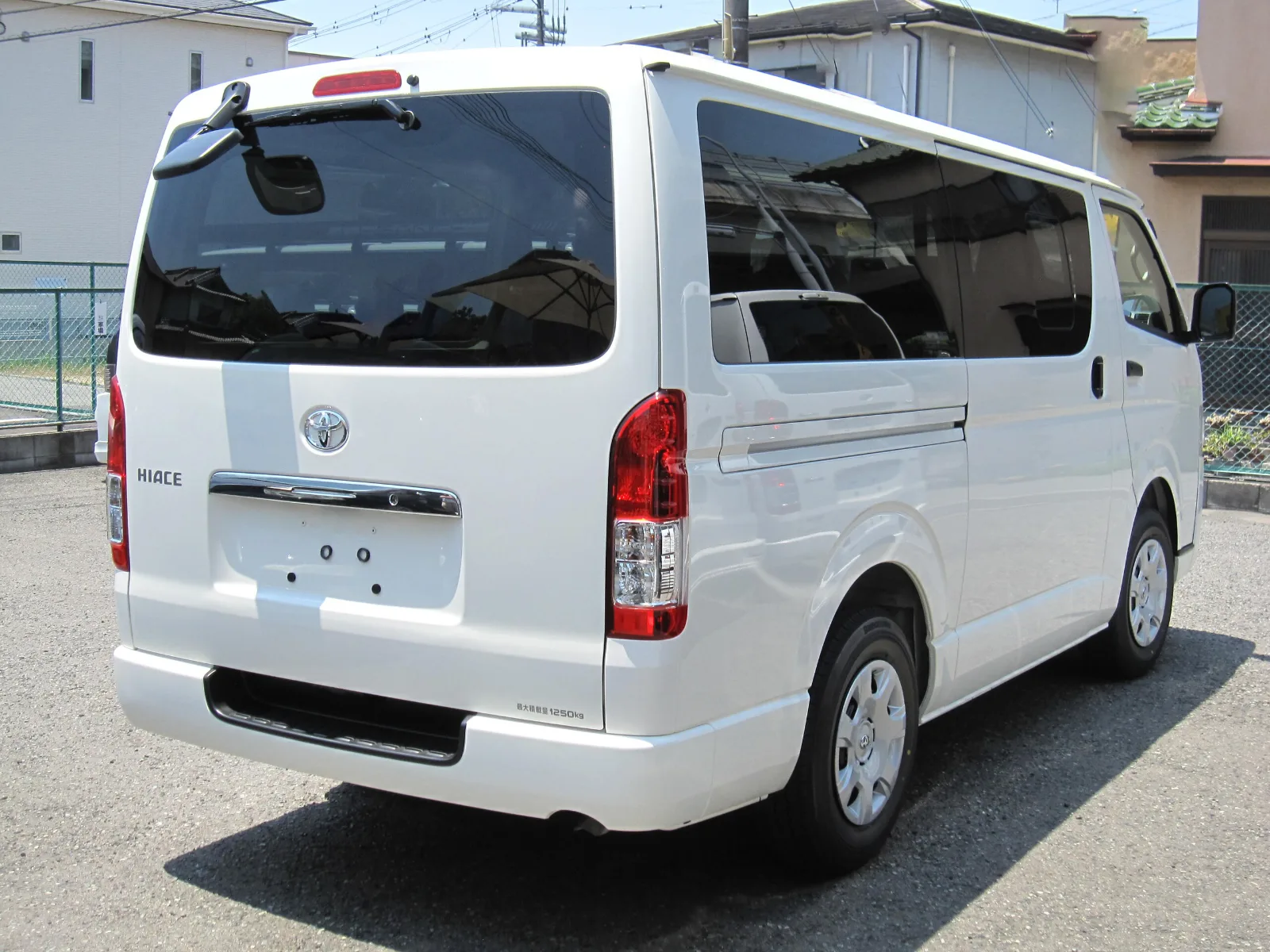 トヨタ ハイエース 2.0
