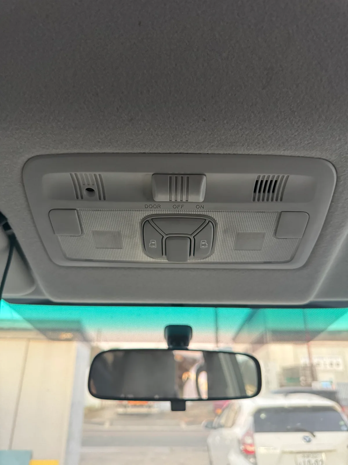 Toyota Estima Aero