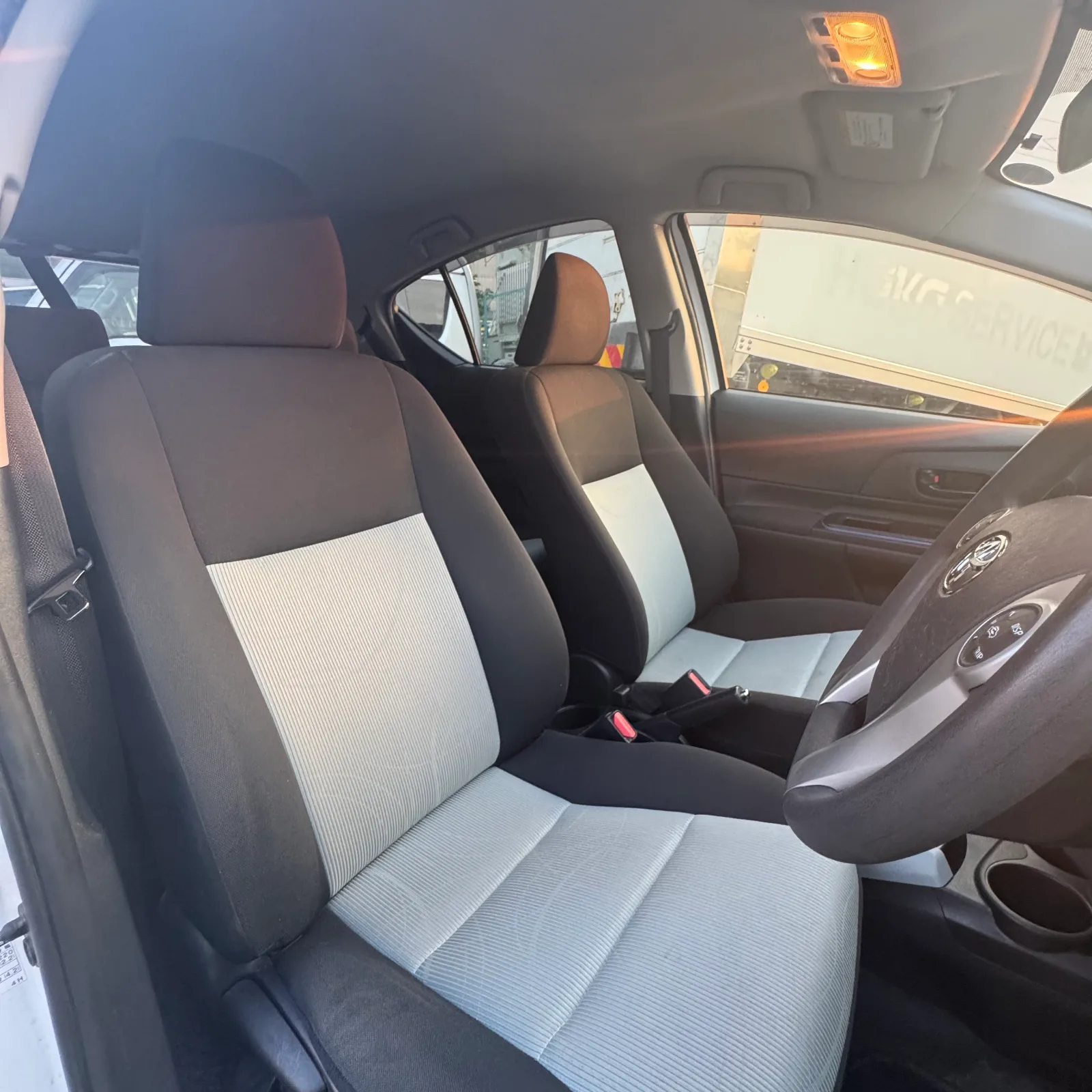 Toyota Aqua 2013