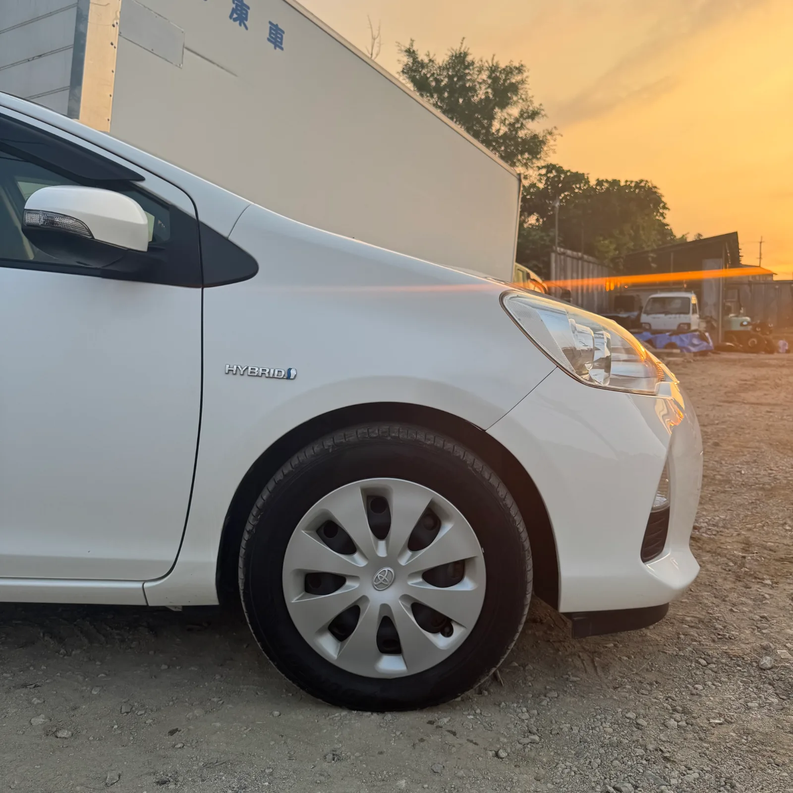 Toyota Aqua 2013
