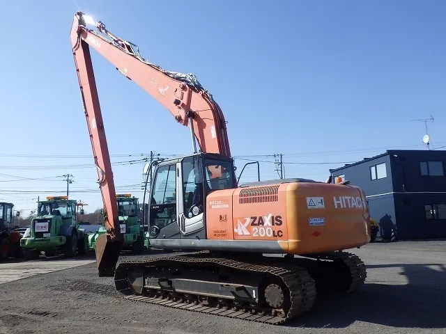 Hitachi ZX200LC-3 (Long Arm)