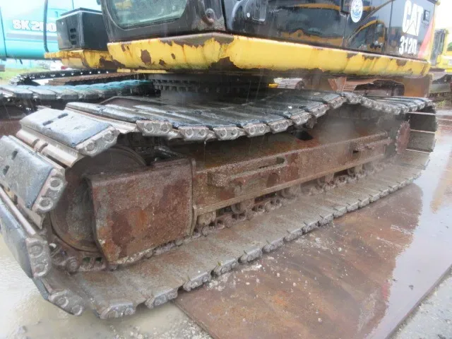 CAT 312D 油圧ショベル