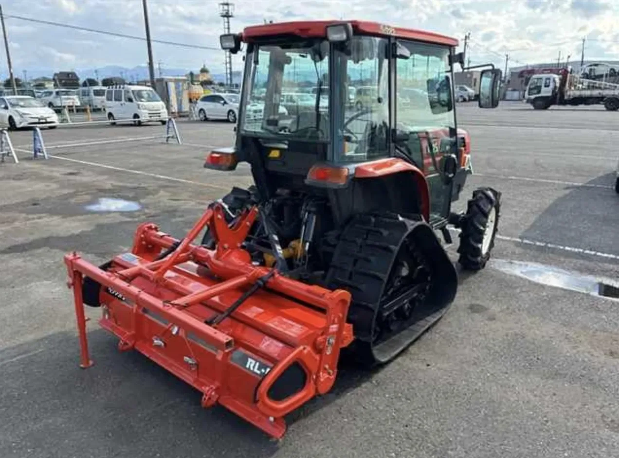 KUBOTA KL-25 TRACTOR