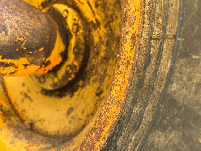 KOMATSU 510 (1980) WHEELLOADER