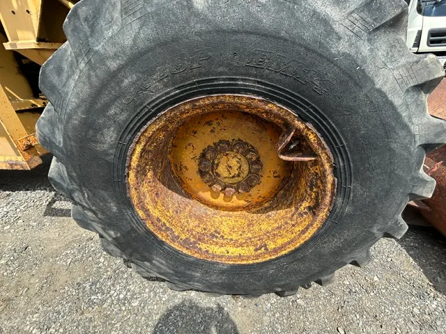 KOMATSU 510 (1980) WHEELLOADER