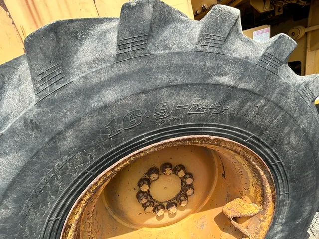 KOMATSU 510 (1980) WHEELLOADER