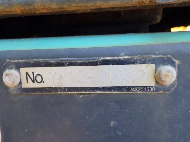 KOBELCO SK200-8 (YN12)