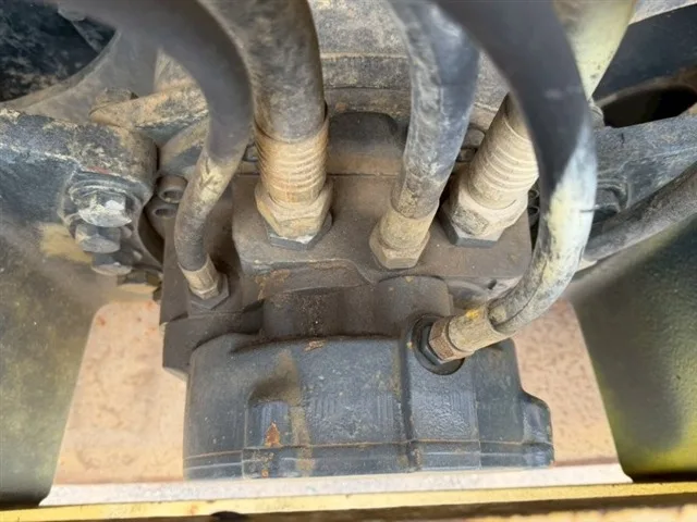 BOMAG BW211D4 VIBRATORY ROLLER