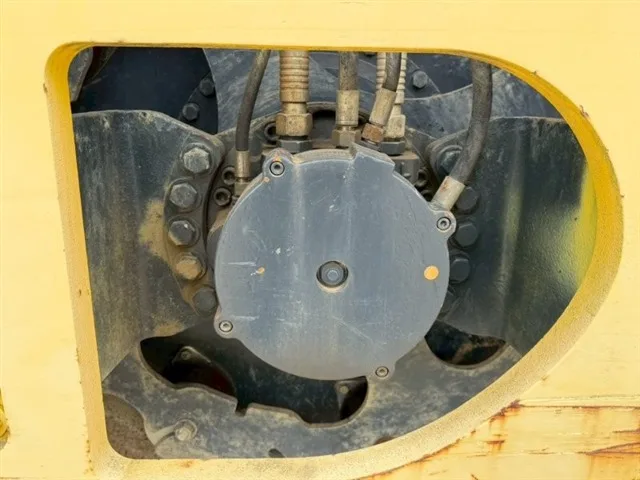 BOMAG BW211D4 VIBRATORY ROLLER
