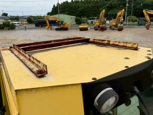 BOMAG BW211D4 VIBRATORY ROLLER