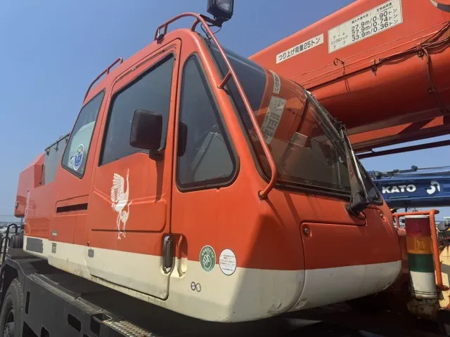 TADANO GR-250N-2