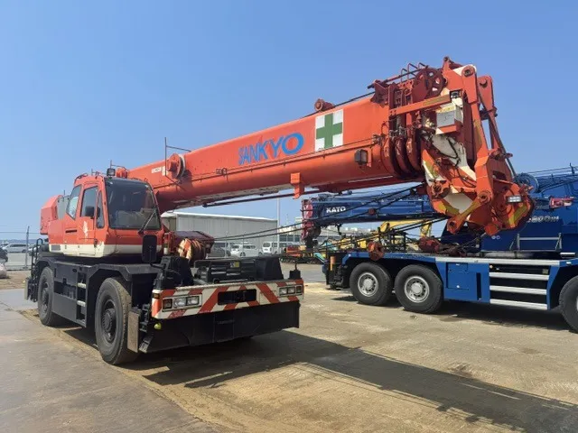 TADANO GR-250N-2